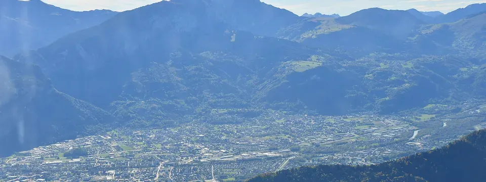 Cluses, vue de la commune